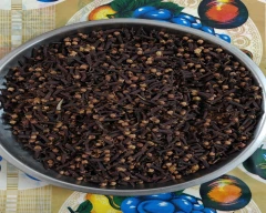 B Grade Quality Cloves for sale in Nilgiris