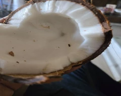 De Husked Coconut for sale in Nashik