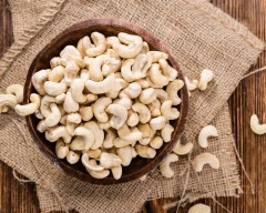 W - 320 Cashew required in Kamrup Metropolitan